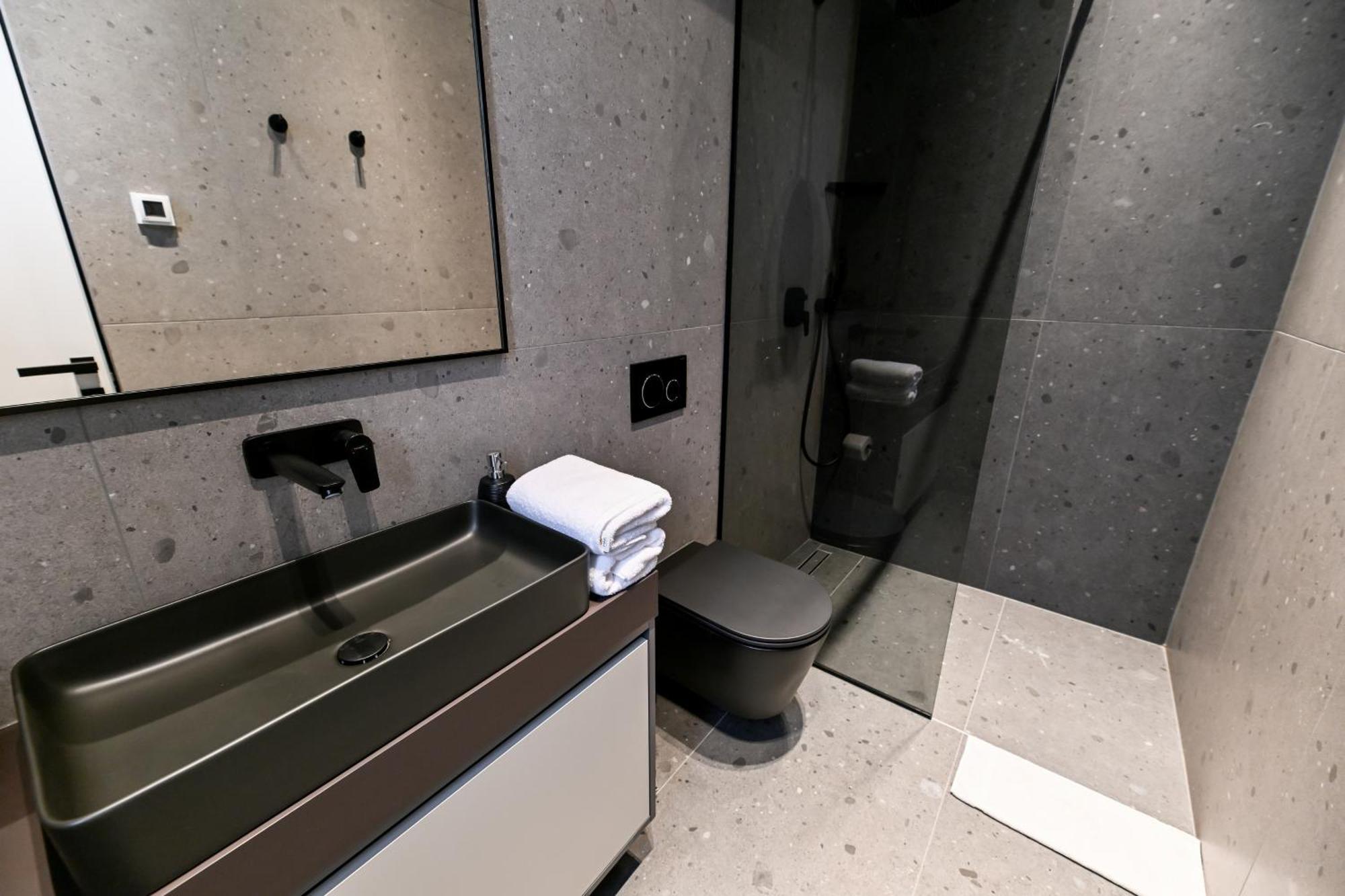 Three Pearls Deluxe Rooms & Studios Zadar Zewnętrze zdjęcie