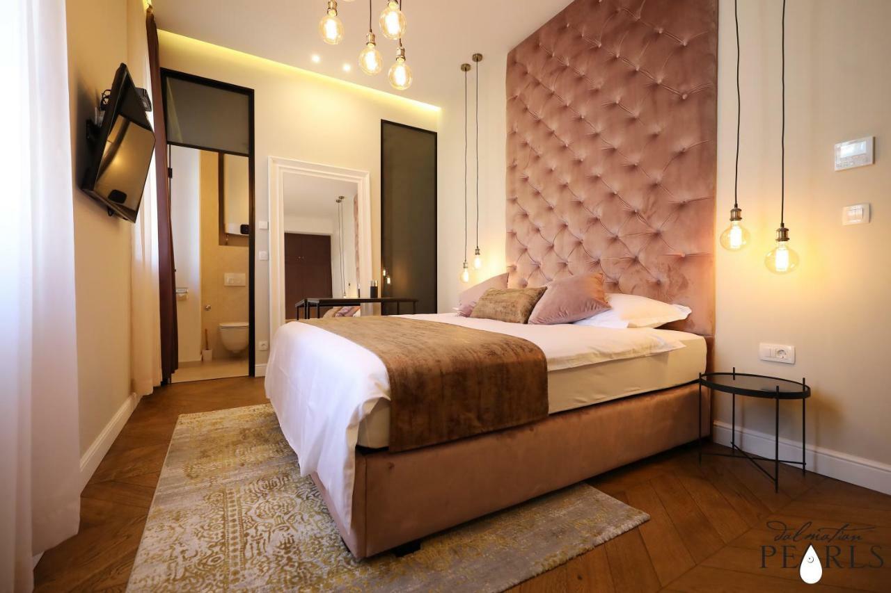 Three Pearls Deluxe Rooms & Studios Zadar Zewnętrze zdjęcie