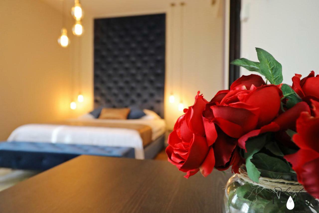 Three Pearls Deluxe Rooms & Studios Zadar Zewnętrze zdjęcie